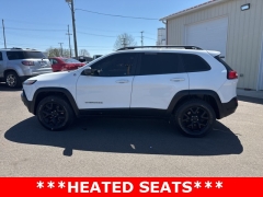 Used 2016 Jeep Cherokee 4d SUV 4WD Trailhawk V6 at A+ Autobrokers near Mt. Vernon, OH