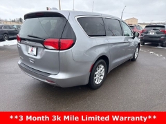 Used 2017  Chrysler Pacifica 4d Wagon Touring at A&plus; Autobrokers near Mt&period; Vernon&comma; OH