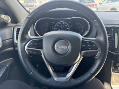 Used 2019  Jeep Grand Cherokee 4d SUV 4WD Laredo Altitude at A&plus; Autobrokers near Mt&period; Vernon&comma; OH