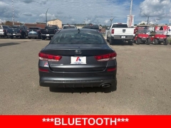 Used 2020  Kia Optima 4d Sedan LX at A&plus; Autobrokers near Mt&period; Vernon&comma; OH