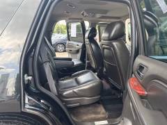 Used 2011  Cadillac Escalade 4d SUV AWD Premium at A&plus; Autobrokers near Mt&period; Vernon&comma; OH