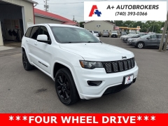 Used 2018 Jeep Grand Cherokee 4d SUV 4WD Laredo Altitude at A+ Autobrokers near Mt. Vernon, OH