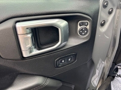 Used 2021  Jeep Wrangler Unlimited Sahara Altitude 4x4 at A&plus; Autobrokers near Mt&period; Vernon&comma; OH