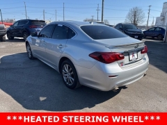 Used 2015  INFINITI Q70 4d Sedan AWD V6 at A&plus; Autobrokers near Mt&period; Vernon&comma; OH