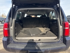 Used 2018  Chevrolet Suburban 4d SUV 4WD LT at A&plus; Autobrokers near Mt&period; Vernon&comma; OH