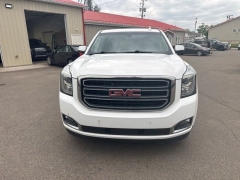 Used 2018  GMC Yukon XL 4d SUV 4WD SLE at A&plus; Autobrokers near Mt&period; Vernon&comma; OH
