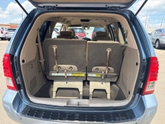 Used 2008  Hyundai Entourage 5d Wagon GLS at A&plus; Autobrokers near Mt&period; Vernon&comma; OH