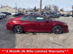 Used 2018  Toyota Camry 4d Sedan LE at A&plus; Autobrokers near Mt&period; Vernon&comma; OH