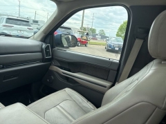 Used 2018  Ford Expedition 4d SUV 4WD Limited at A&plus; Autobrokers near Mt&period; Vernon&comma; OH