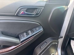 Used 2017  GMC Yukon 4d SUV 4WD SLT at A&plus; Autobrokers near Mt&period; Vernon&comma; OH