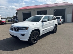 Used 2021  Jeep Grand Cherokee Laredo X 4x4 at A&plus; Autobrokers near Mt&period; Vernon&comma; OH