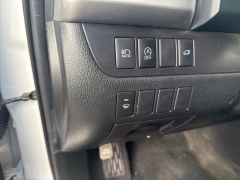 Used 2019  Toyota Highlander 4d SUV AWD XLE at A&plus; Autobrokers near Mt&period; Vernon&comma; OH