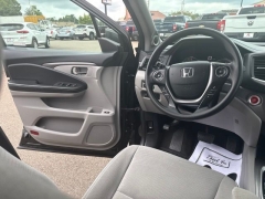 Used 2018  Honda Pilot 4d SUV AWD LX at A&plus; Autobrokers near Mt&period; Vernon&comma; OH