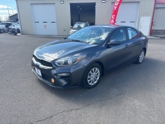 Used 2020  Kia Forte 4d Sedan FE Auto at A&plus; Autobrokers near Mt&period; Vernon&comma; OH