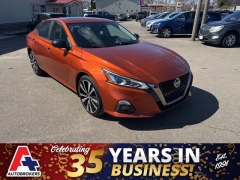  2020 Nissan Altima 4d Sedan AWD 2&period;5L SR at A&plus; Autobrokers near Mt&period; Vernon&comma; OH
