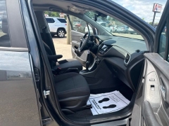 Used 2019  Chevrolet Trax 4d SUV AWD LS at A&plus; Autobrokers near Mt&period; Vernon&comma; OH