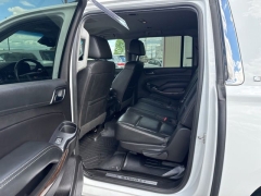 Used 2018  Chevrolet Suburban 4d SUV 4WD LT at A&plus; Autobrokers near Mt&period; Vernon&comma; OH