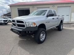 Used 2018  Ram 1500 4WD Quad Cab Express at A&plus; Autobrokers near Mt&period; Vernon&comma; OH