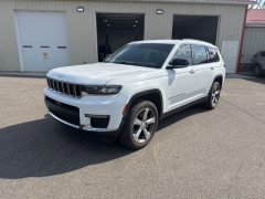 Used 2022  Jeep Grand Cherokee L Limited 4x4 at A&plus; Autobrokers near Mt&period; Vernon&comma; OH