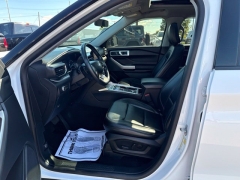 Used 2021  Ford Explorer XLT 4WD at A&plus; Autobrokers near Mt&period; Vernon&comma; OH
