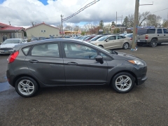 Used 2019  Ford Fiesta 4d Hatchback SE at A&plus; Autobrokers near Mt&period; Vernon&comma; OH