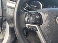 Used 2019  Toyota Highlander 4d SUV AWD XLE at A&plus; Autobrokers near Mt&period; Vernon&comma; OH