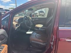 Used 2017 Chrysler Pacifica 4d Wagon Limited at A+ Autobrokers near Mt. Vernon, OH