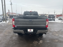 Used 2021  Ford Super Duty F-250 4WD XLT Crew Cab SRW 6&period;75' Box at A&plus; Autobrokers near Mt&period; Vernon&comma; OH