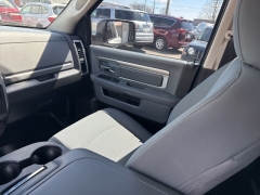 Used 2017  Ram 2500 4WD Crew Cab SLT at A&plus; Autobrokers near Mt&period; Vernon&comma; OH