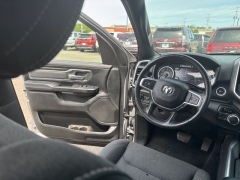 Used 2019  Ram 1500 4WD Crew Cab Big Horn&sol;Lone Star at A&plus; Autobrokers near Mt&period; Vernon&comma; OH