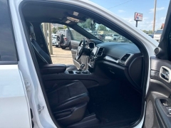 Used 2021  Jeep Grand Cherokee Laredo X 4x4 at A&plus; Autobrokers near Mt&period; Vernon&comma; OH