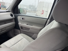 Used 2015  Honda Pilot 4d SUV 4WD LX at A&plus; Autobrokers near Mt&period; Vernon&comma; OH