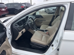 Used 2015  Honda Accord Sedan 4d Touring at A+ Autobrokers near Mt. Vernon, OH