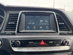 Used 2018  Hyundai Sonata 4d Sedan SEL at A&plus; Autobrokers near Mt&period; Vernon&comma; OH