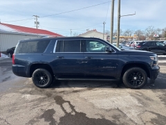 Used 2018  Chevrolet Suburban 4d SUV 4WD LT at A&plus; Autobrokers near Mt&period; Vernon&comma; OH