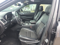 Used 2019  Jeep Grand Cherokee 4d SUV 4WD Laredo Altitude at A&plus; Autobrokers near Mt&period; Vernon&comma; OH
