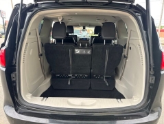 Used 2017  Chrysler Pacifica 4d Wagon Touring-L at A&plus; Autobrokers near Mt&period; Vernon&comma; OH