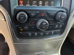 Used 2017  Jeep Grand Cherokee 4d SUV 4WD Limited at A&plus; Autobrokers near Mt&period; Vernon&comma; OH