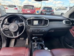 Used 2017  Kia Sorento 4d SUV AWD SX at A&plus; Autobrokers near Mt&period; Vernon&comma; OH