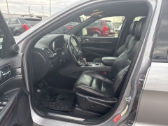 Used 2019  Jeep Grand Cherokee 4d SUV 4WD Trailhawk V6 at A&plus; Autobrokers near Mt&period; Vernon&comma; OH