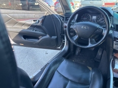 Used 2015  INFINITI Q70 4d Sedan AWD V6 at A&plus; Autobrokers near Mt&period; Vernon&comma; OH