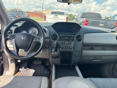 Used 2015  Honda Pilot 4d SUV 4WD LX at A&plus; Autobrokers near Mt&period; Vernon&comma; OH