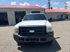 Used 2007  Ford Super Duty F-350 CC 2WD Reg Cab SRW 141" XL at A&plus; Autobrokers near Mt&period; Vernon&comma; OH