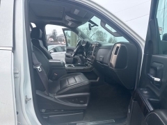 Used 2015  GMC Sierra 2500 4WD Crew Cab Denali at A&plus; Autobrokers near Mt&period; Vernon&comma; OH