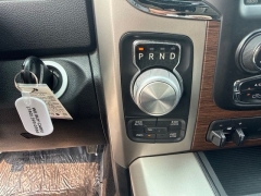 Used 2017  Ram 1500 4WD Crew Cab Laramie at A&plus; Autobrokers near Mt&period; Vernon&comma; OH