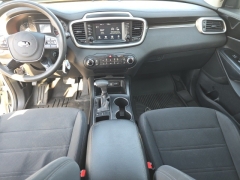 Used 2019 Kia Sorento 4d SUV FWD L at A+ Autobrokers near Mt. Vernon, OH