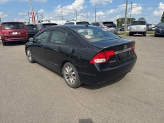 Used 2011  Honda Civic Sedan 4d EX-L at A&plus; Autobrokers near Mt&period; Vernon&comma; OH