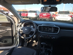 Used 2019 Kia Sorento 4d SUV FWD L at A+ Autobrokers near Mt. Vernon, OH