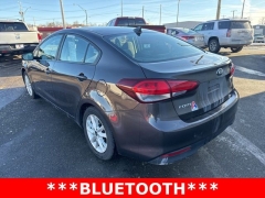 Used 2017  Kia Forte 4d Sedan LX Popular at A&plus; Autobrokers near Mt&period; Vernon&comma; OH