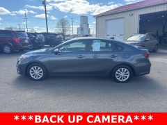 Used 2020  Kia Forte 4d Sedan FE Auto at A&plus; Autobrokers near Mt&period; Vernon&comma; OH